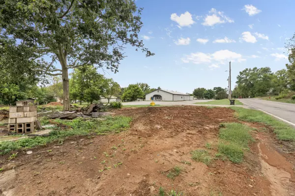 Stella, MO 64867,776 Carter ST