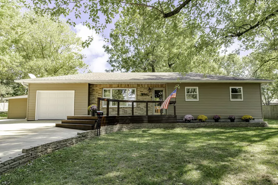 307 Highland AVE, Monett, MO 65708