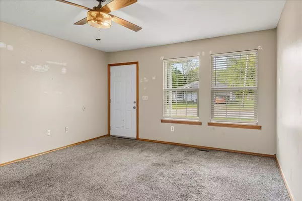 Springfield, MO 65803,2916 W Chestnut ST