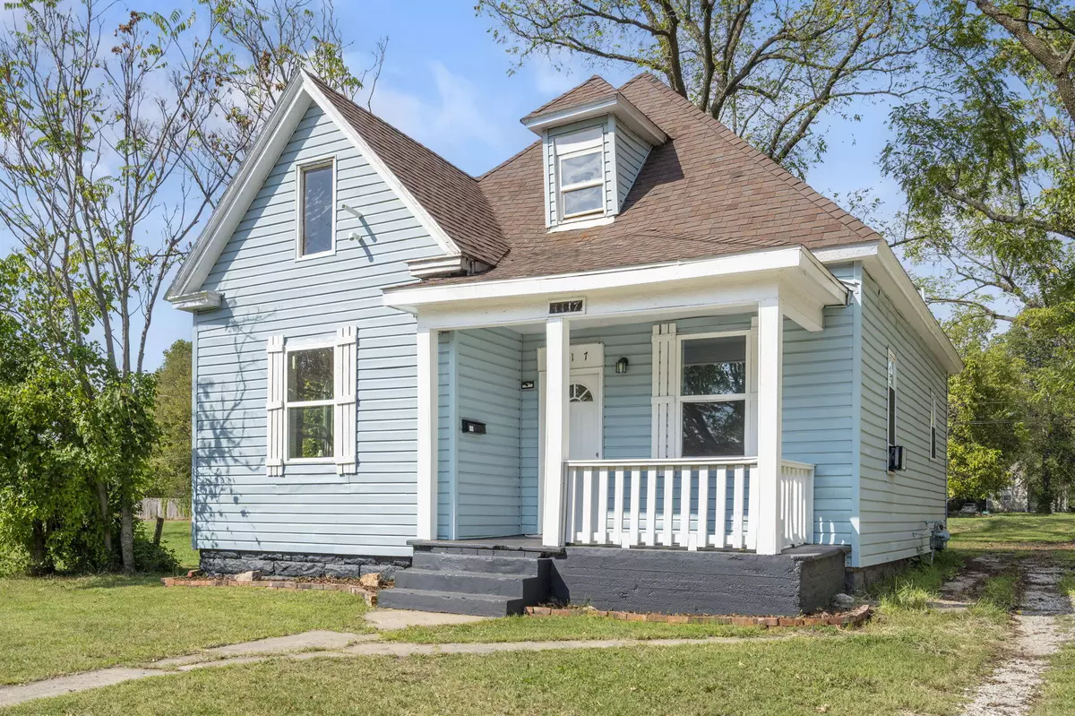 Springfield, MO 65803,1117 W Division ST