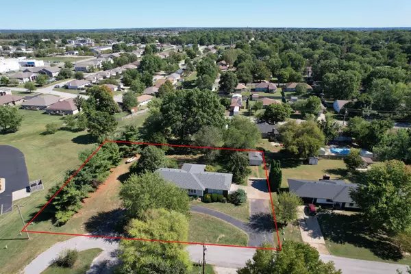 Nixa, MO 65714,910 Northview DR