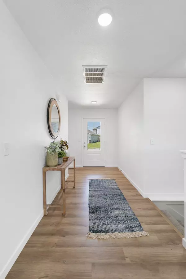 Nixa, MO 65714,202 N Cheyenne Vly RD