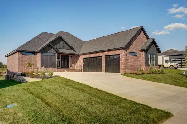 Ozark, MO 65721,1837 E Cobblestone DR