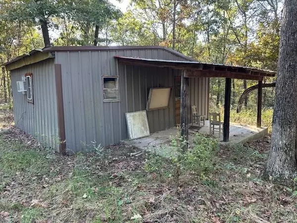 Pomona, MO 65789,000 County Road 2300