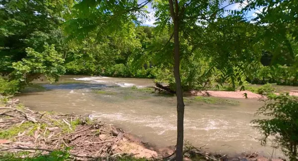 Mammoth Spring, AR 72554,4579 Bayou Access RD