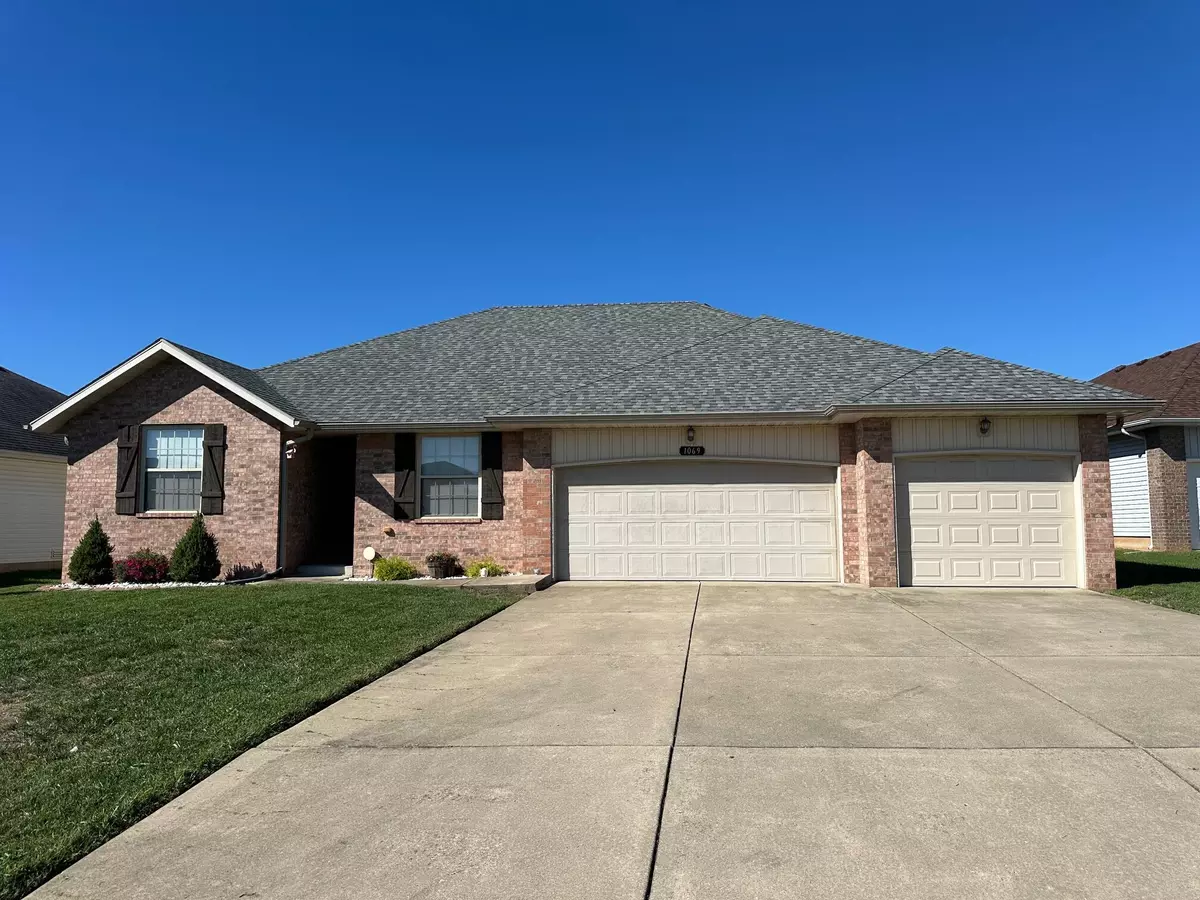 Springfield, MO 65802,1069 S Red Cedar AVE