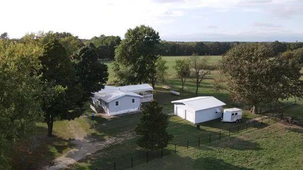 Neosho, MO 64850,11434 Highway Aa