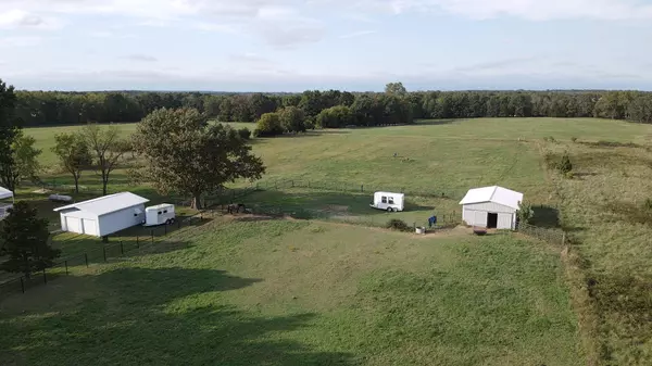 Neosho, MO 64850,11434 Highway Aa