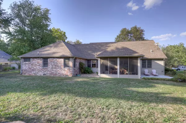 Carthage, MO 64836,1004 Gene Taylor DR