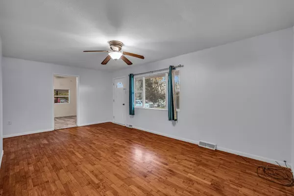 West Plains, MO 65775,1021a N College ST