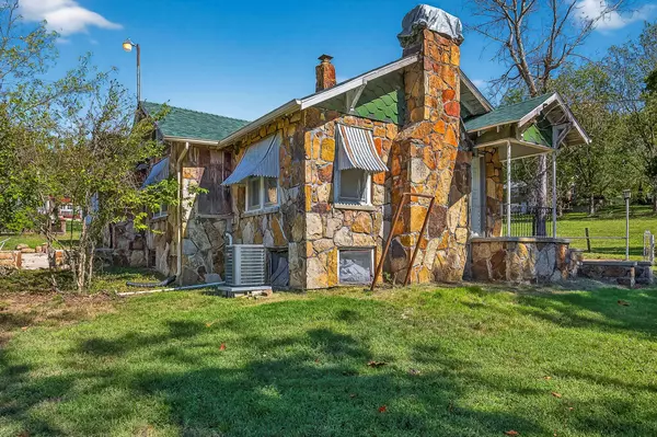 Springfield, MO 65803,2463 W Farm Road 76