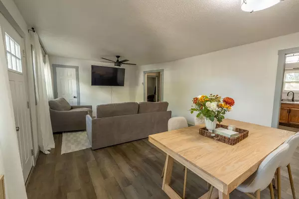 Strafford, MO 65757,415 & 417 S Dell ST