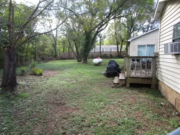 Pleasant Hope, MO 65725,704 N Main ST