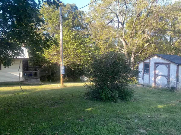 Seligman, MO 65745,27418 Farm Road 1090