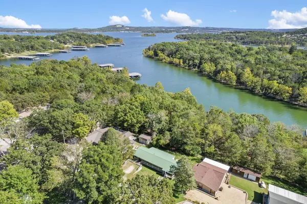 Blue Eye, MO 65611,176 Morning Side LN