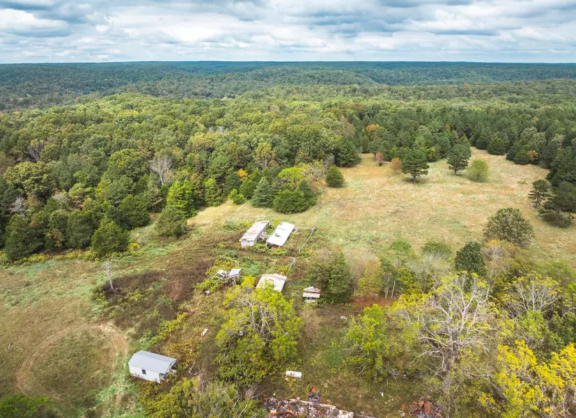 6186 Pine Flats DR, Summersville, MO 65571