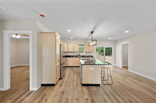 Bolivar, MO 65613,615 W Olive ST