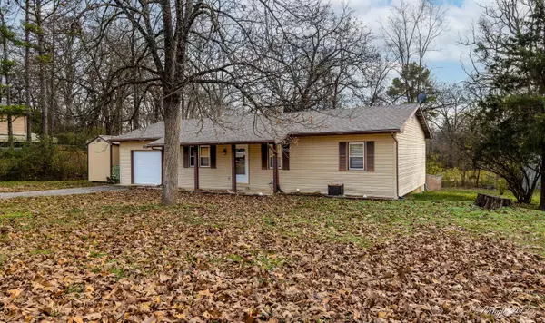 West Plains, MO 65775,204 Bartley ST