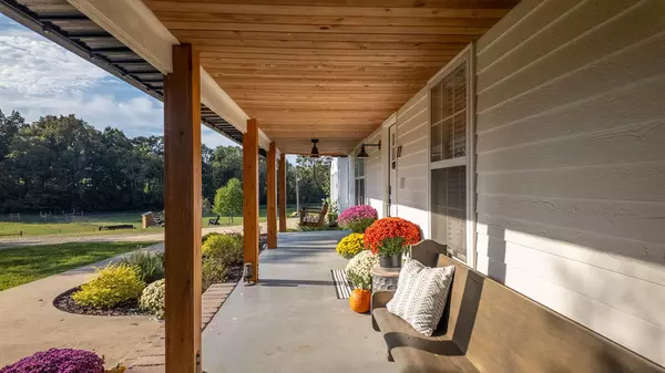 Mammoth Spring, AR 72554,77 State Line Road