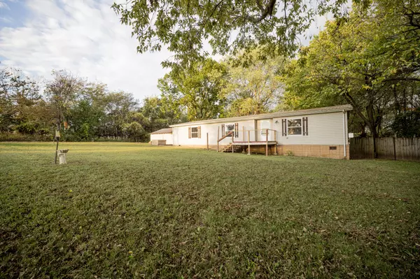 Preston, MO 65732,19456 Highway D