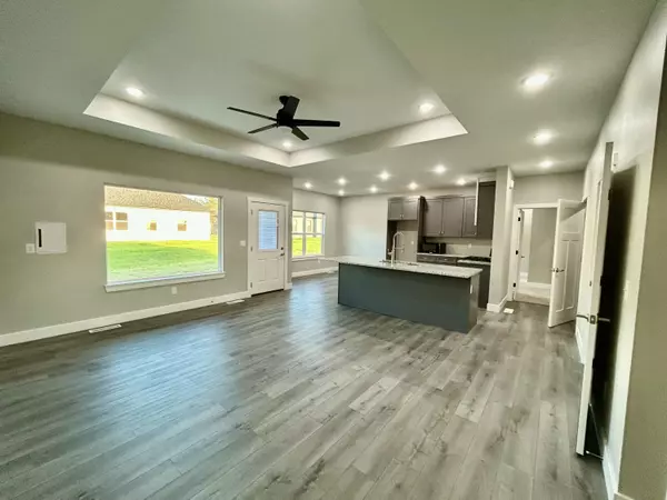 Republic, MO 65738,1460 N Carter WAY