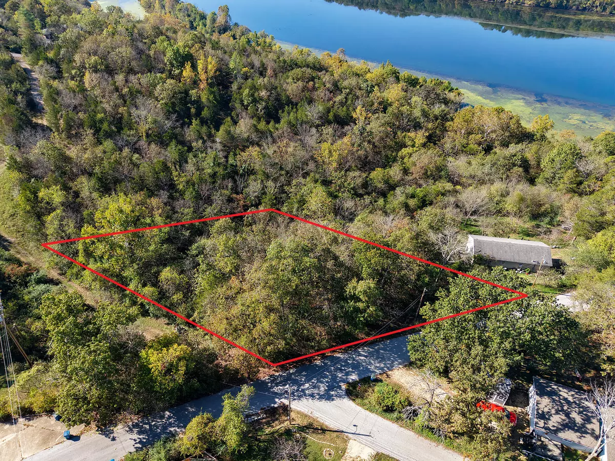 Forsyth, MO 65653,290 Atchison AVE
