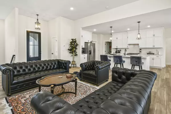 Springfield, MO 65810,6038 S Maryland AVE