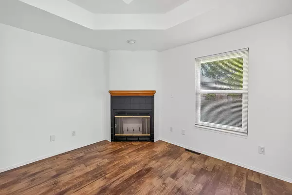 Springfield, MO 65807,2215 W Roxbury ST