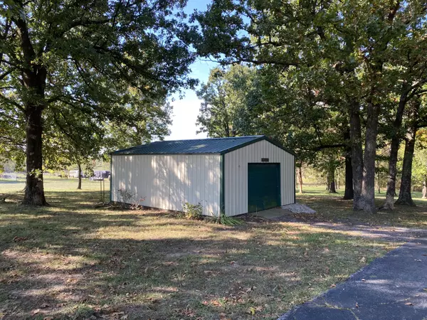 Mt Vernon, MO 65712,11661 Lawrence 1170