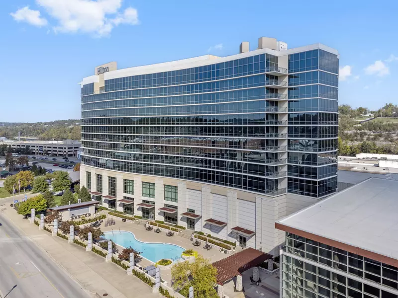 200 S Sycamore ST #1114, Branson, MO 65616