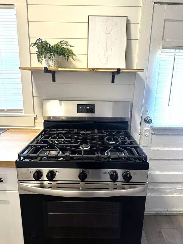 Springfield, MO 65803,2119 N Marion AVE