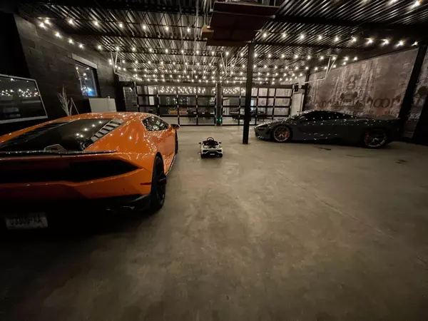 Joplin, MO 64801,231 N Main ST #1