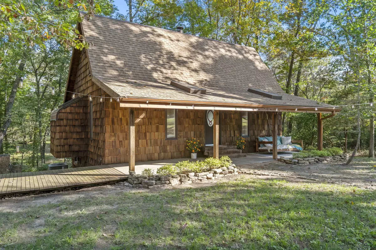 Springfield, MO 65809,927 S Farm Road 197