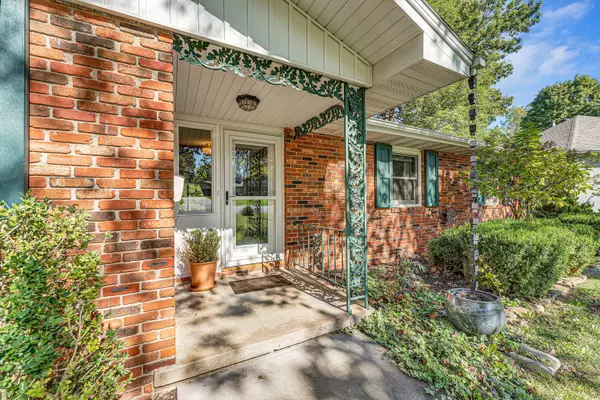 Springfield, MO 65804,2413 S Claremont CIR