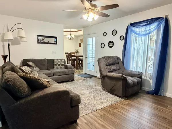 Aurora, MO 65605,1605 Mary Lane LN