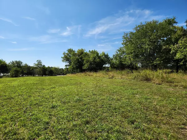Seligman, MO 65745,000 Private Road 1060