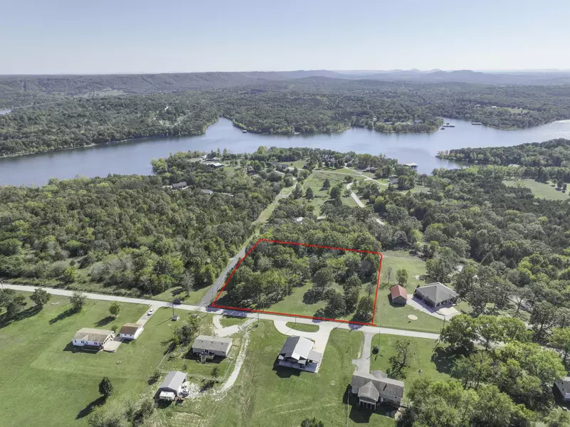 000 Navajo Hills RD, Shell Knob, MO 65747