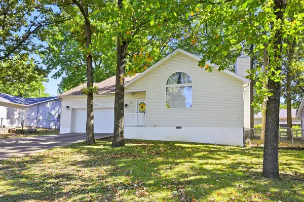 Neosho, MO 64850,1713 Cash ST