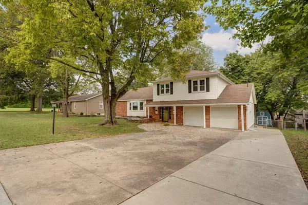 Springfield, MO 65809,3817 E Farm Road 156