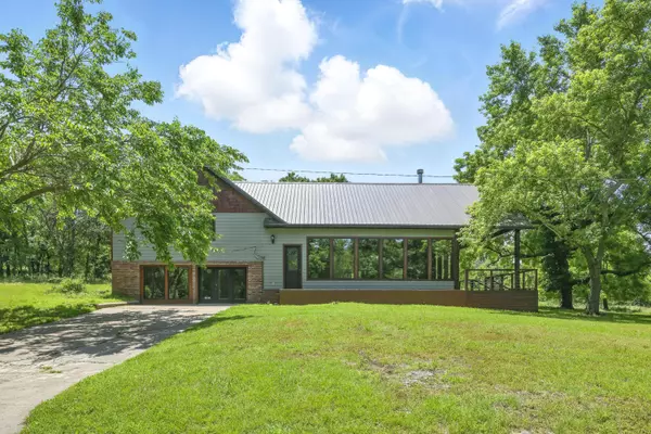1822 S Reinmiller RD, Joplin, MO 64804