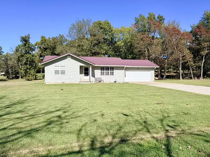 15908 Lawrence 2215, Verona, MO 65769