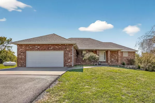 Billings, MO 65610,3400 Wise Hill RD