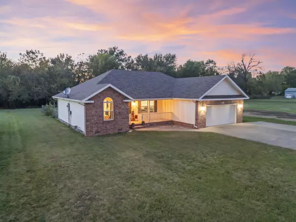 Lamar, MO 64759,1405 Hagny ST