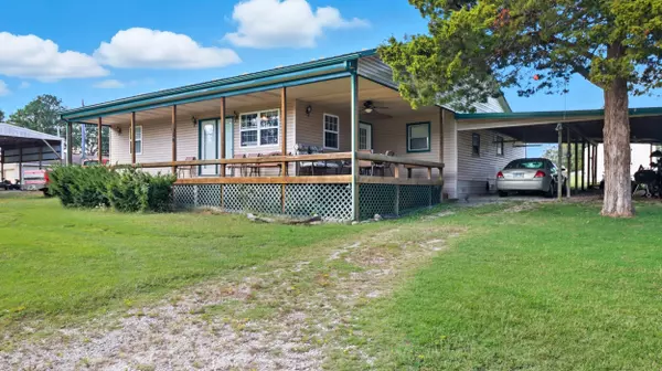 Protem, MO 65733,1054 Kalijah RD