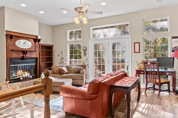 Hollister, MO 65672,150 Nathan DR