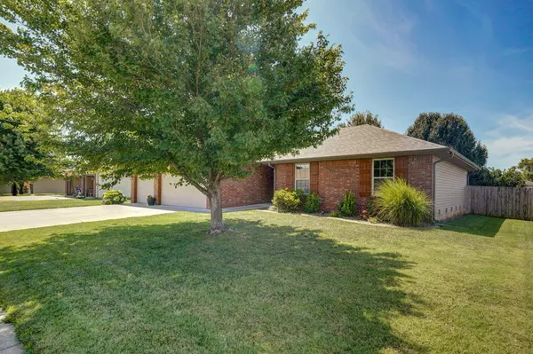 Republic, MO 65738,2116 E Haley ST