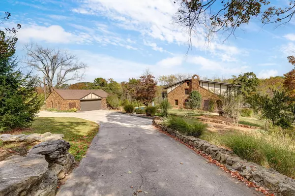 Ozark, MO 65721,1100 E Robertson ST