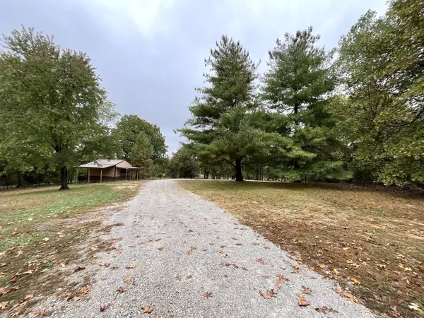 West Plains, MO 65775,4007 State Route 14