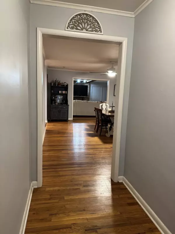 Springfield, MO 65807,308 E Lindberg ST