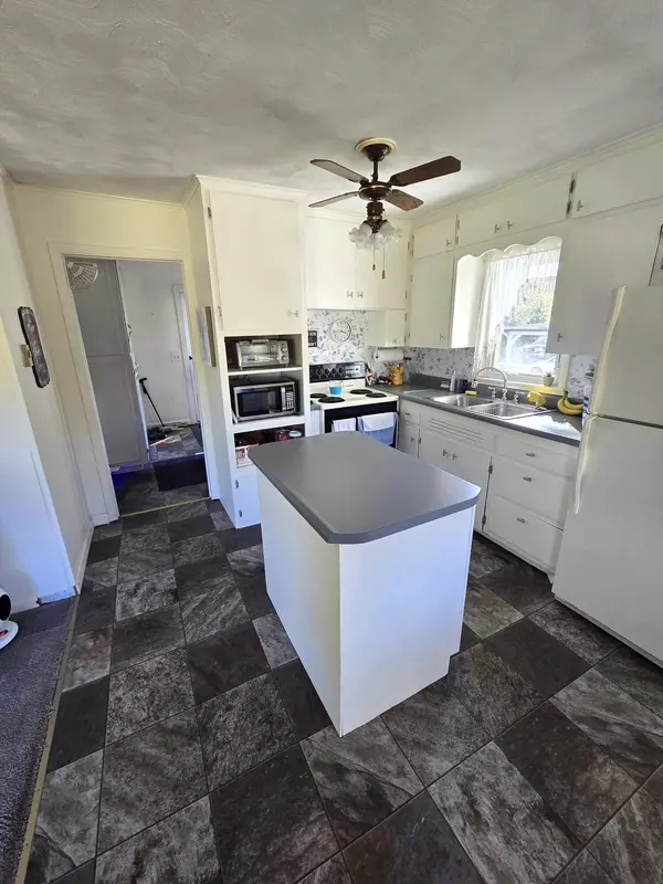 Birch Tree, MO 65438,1978 Old Highway 60